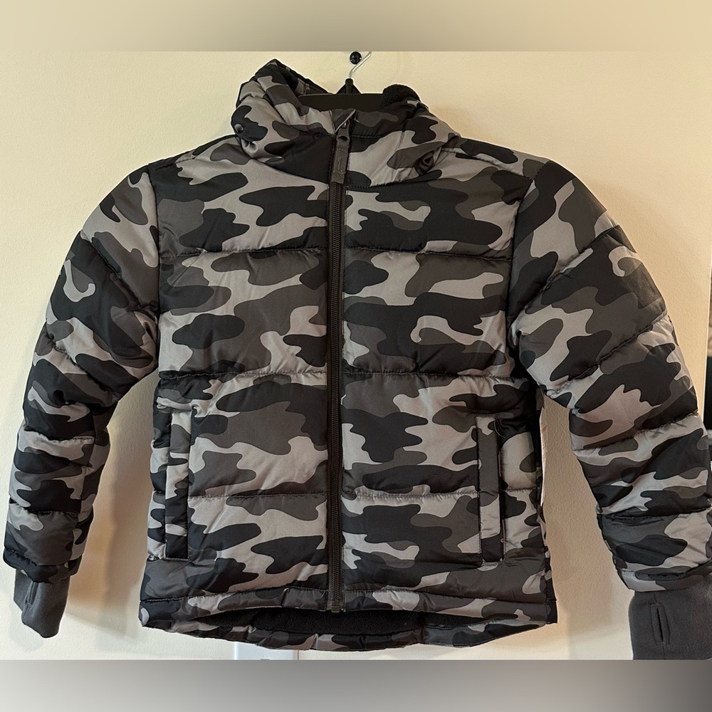Thereabouts Boys Black Camo Heavyweight Puffer Jacket NWT Size XXS 4/5